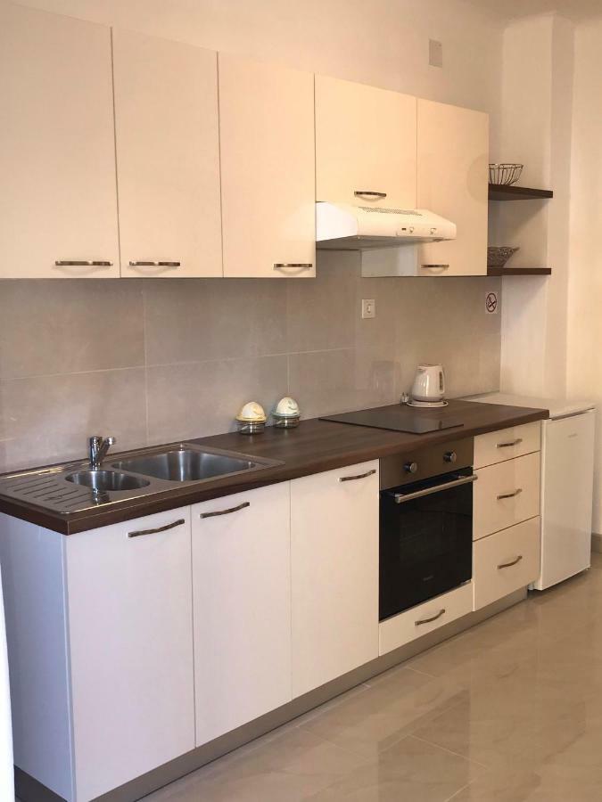 Studio Apartment Sabljic Kaštela Eksteriør bilde